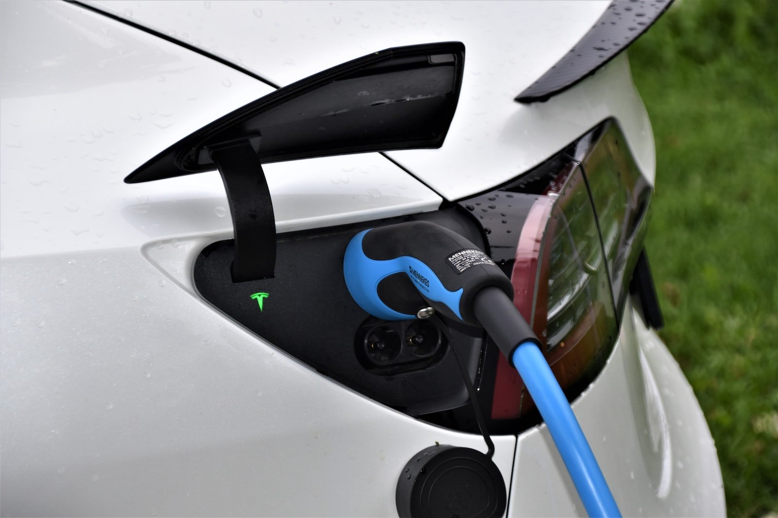 DNK Sustainability Ltd: Electric Vehicle Charger Installation
